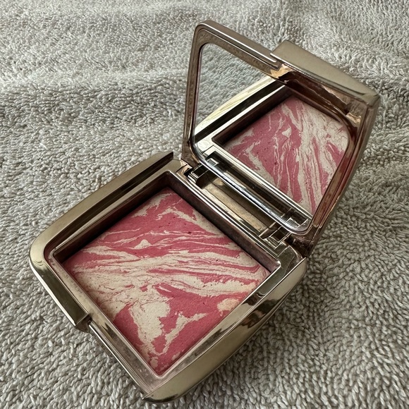 Hourglass Makeup Hourglass Ambient Lighting Blush Diffused Heat